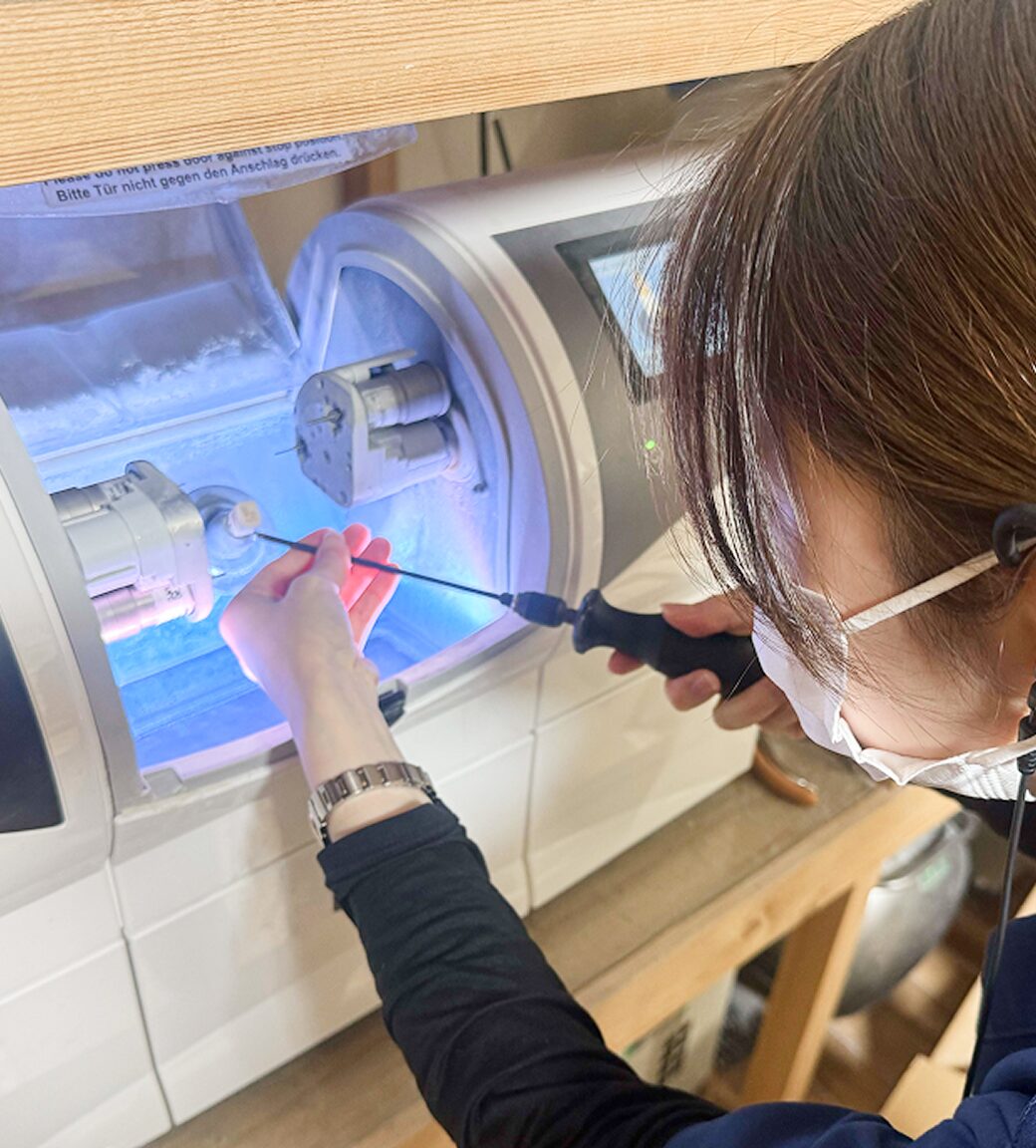 最短2時間で完成高強度・高審美のジルコニア補綴